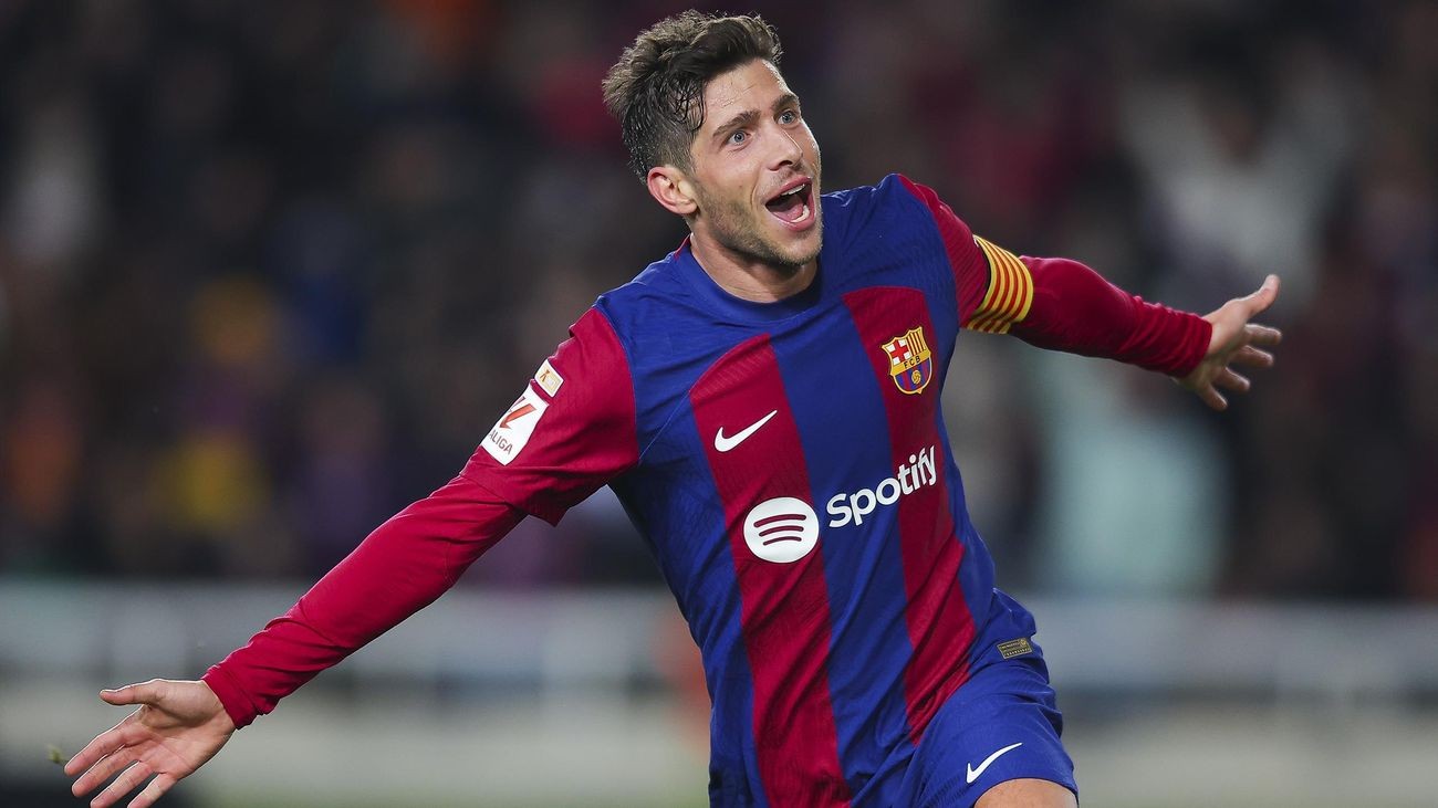 Sergi Roberto công khai mơ ước cùng Barcelona - Bóng Đá