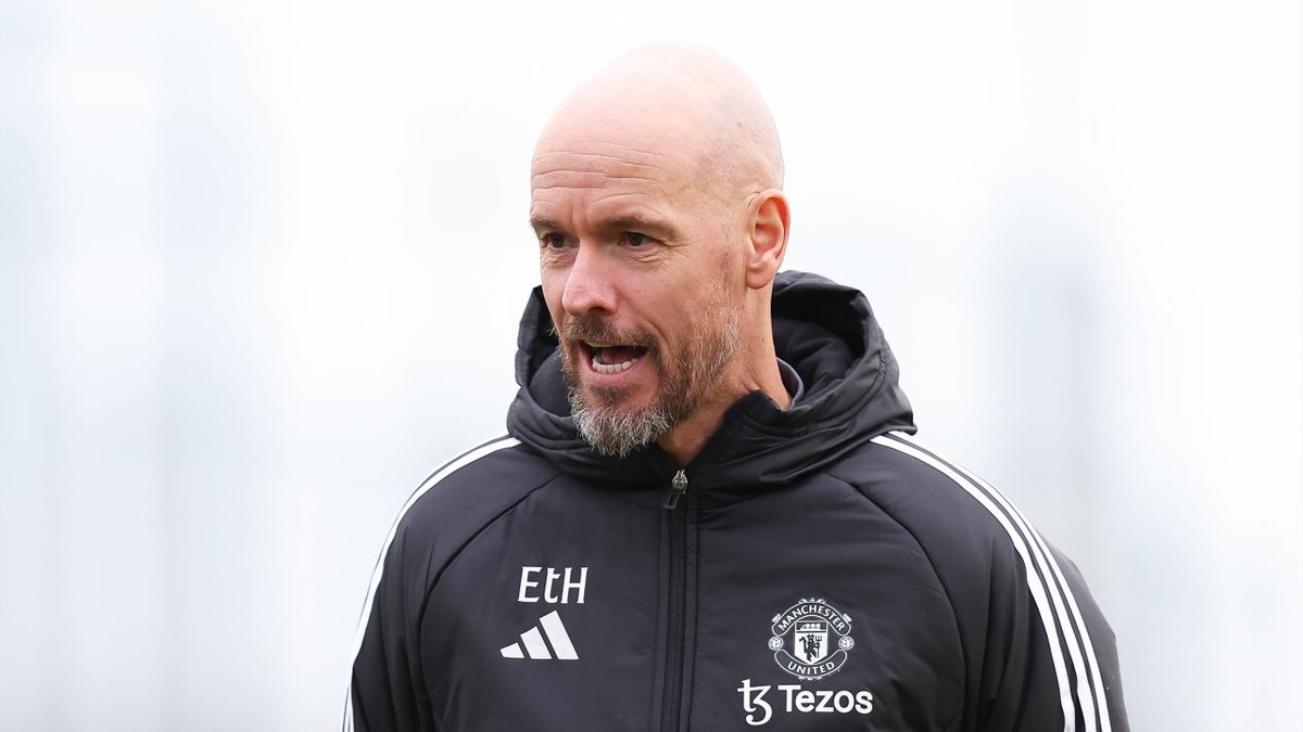 Erik ten Hag ‘realistic’ about Man United’s hopes of Champions League qualification - Bóng Đá