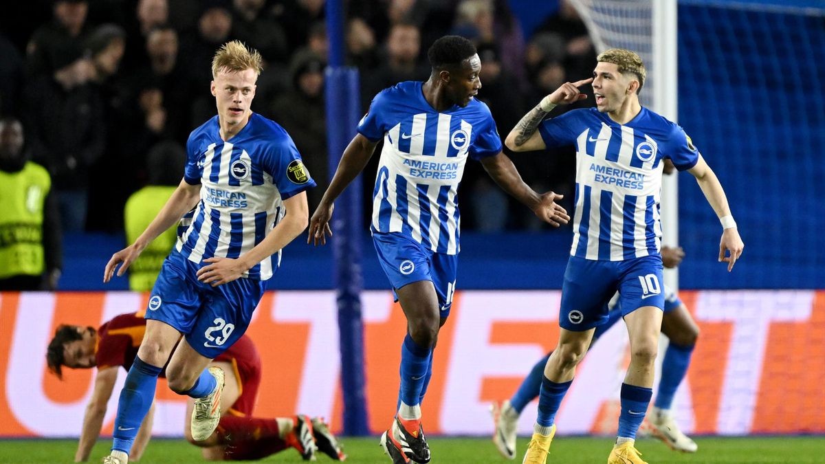 West Ham ngược dòng thắng hủy diệt; Brighton hạ Roma vẫn bị loại - Bóng Đá