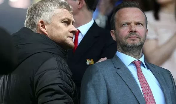 Ed Woodward nói gì với Solskjaer về bom tấn 80 triệu bảng? - Bóng Đá