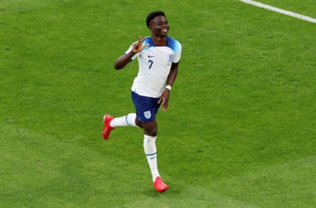 Mở tiệc 7 bàn, tuyển Anh chễm chệ ngôi đầu - Bóng Đá