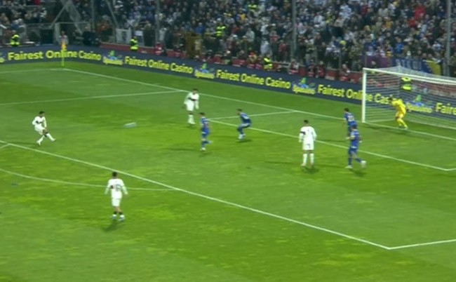 Song sát Ronaldo và Bruno giúp Bồ Đào Nha nghiền nát Bosnia - Bóng Đá