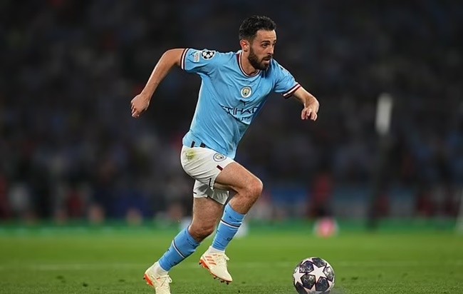 Paris Saint-Germain are stepping up attempts to sign Man City's Bernardo Silva - Bóng Đá
