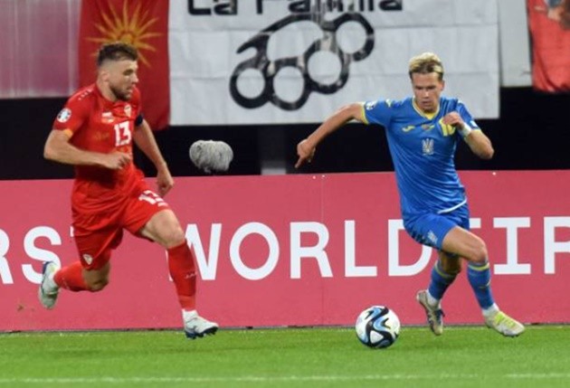 Man Utd flops look glum as they return to training - Bóng Đá