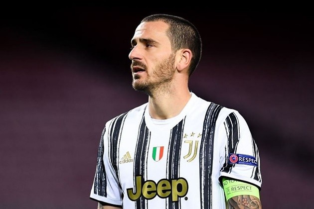 'Ảo thuật gia' Martinelli, Xhaka sát cánh bên cạnh đối tác - Bóng Đá