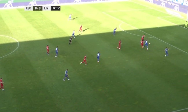 10 bàn + 7 kiến tạo, song sát đang 