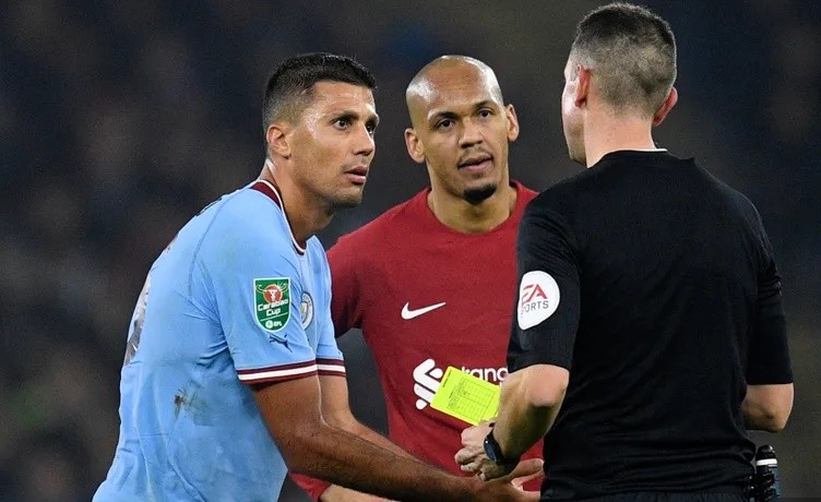 Fabinho vs Rodri - Bóng Đá