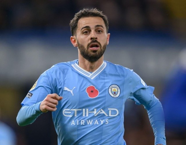 Bernardo Silva reveals he snubbed lucrative Man City transfer exit in summer - Bóng Đá