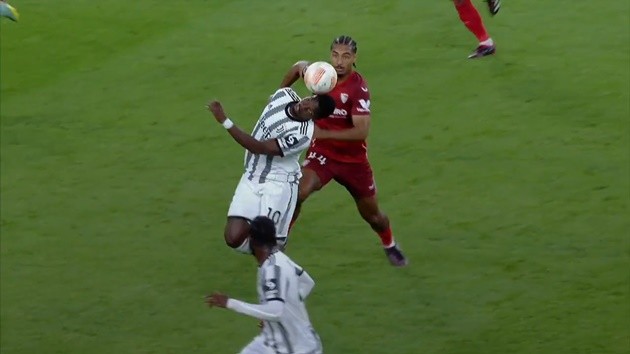 Scott McTominay inspired by Beckham documentary - Bóng Đá