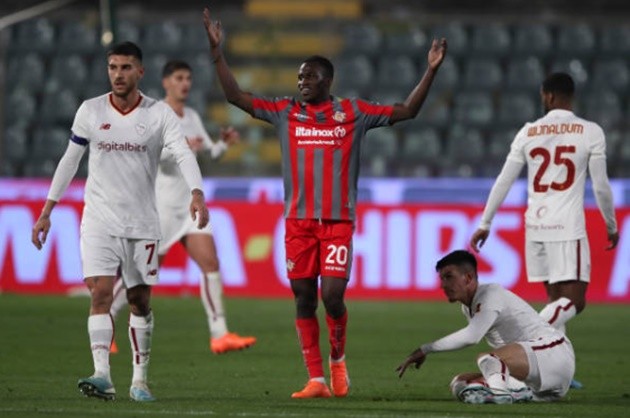 Top 10 tiền vệ đắt giá nhất Premier League - Bóng Đá