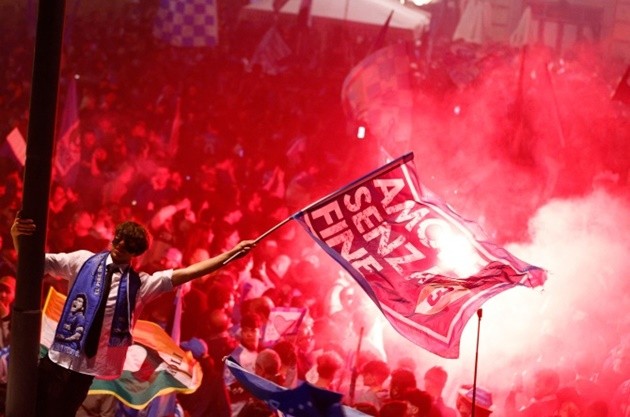 Arsenal and Liverpool have been linked with a move for the Norwegian winger Antonio Nusa. - Bóng Đá