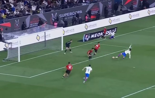 Joao Felix cho tấ cả sáng mắt ra - Bóng Đá