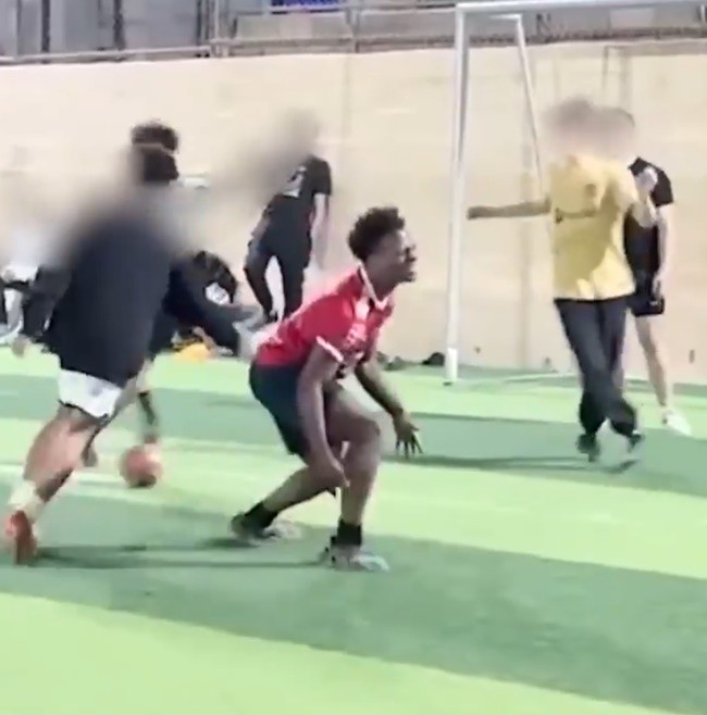 Watch Cristiano Ronaldo’s son Cristiano Jr, 13, nutmeg IShowSpeed TWICE - Bóng Đá