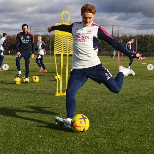 Graham Potter rejects Lyon approach - Bóng Đá