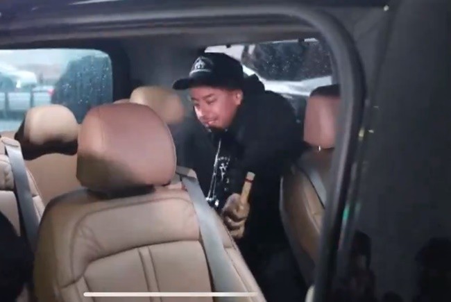 2 hình ảnh nêu bật sự tức giận dành cho ĐT Anh - Bóng Đá