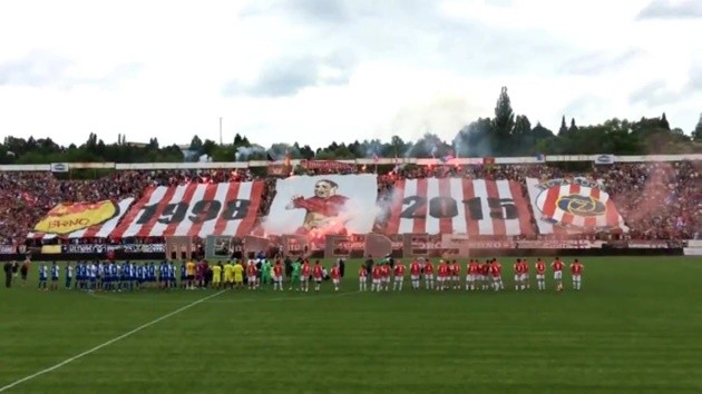Inside the abandoned 50,000-seat stadium that has homeless people living in stands - Bóng Đá