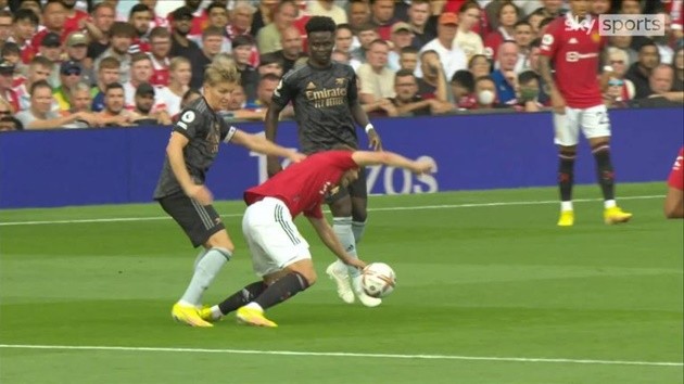 10 times VAR mistakes were admitted by PGMOL this season following '£30million blunder' - Bóng Đá