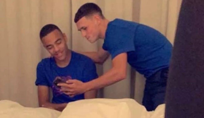 Phil Foden vs Mason Greenwood và họ đã thi đấu như thế nào kể từ khi bị loại khỏi đội tuyển Anh - Bóng Đá