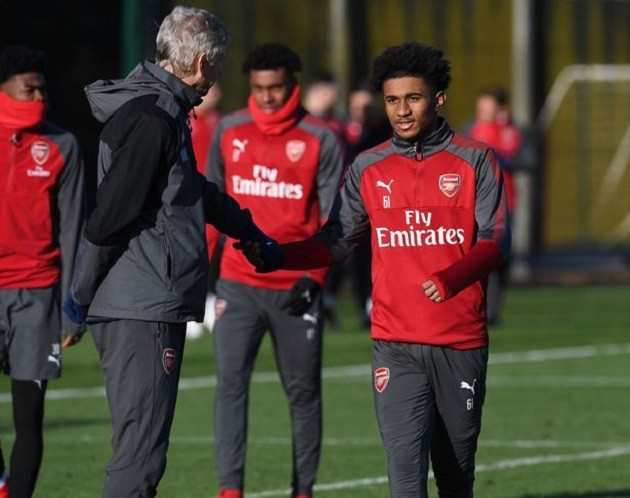 Bayern's plan B for this summer include Dusan Vlahovic and a one-year loan from Julián Álvarez - Bóng Đá