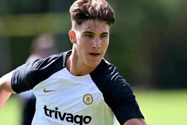 Official: Leicester City sign Cesare Casadei on loan from Chelsea - Bóng Đá