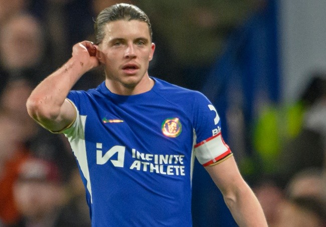 Phơi áo tại Stamford Bridge, Chelsea kém Man Utd 7 điểm - Bóng Đá