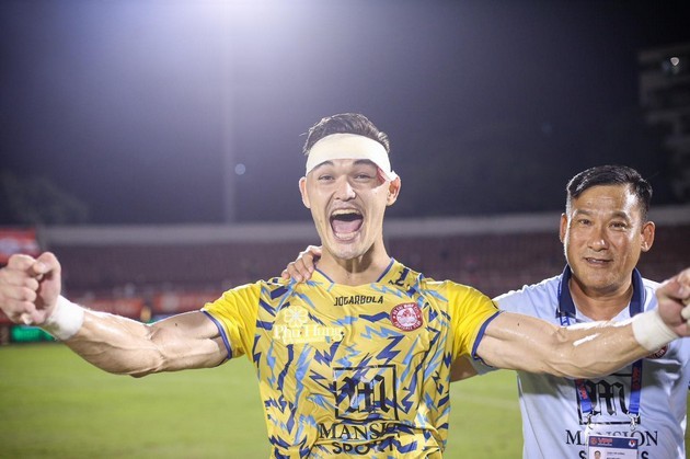 Đình Bắc giở chứng trước CLB Hà Nội; Thủ môn Việt kiều từ chối về CAHN - Bóng Đá