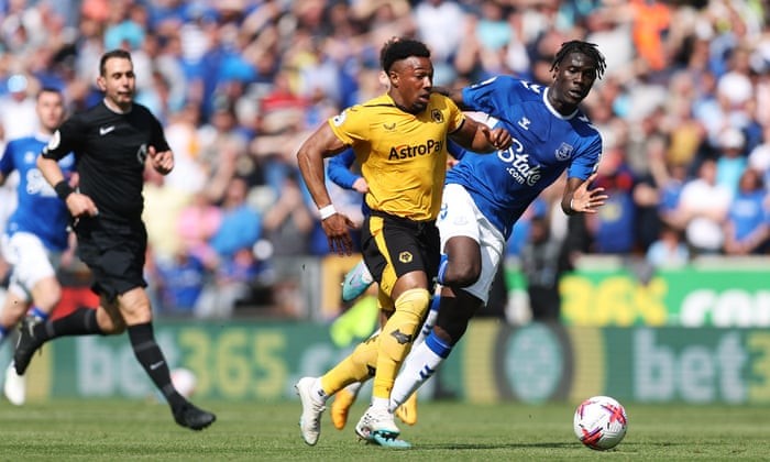 Điên rồ cuộc đua trụ hạng Premier League - Bóng Đá