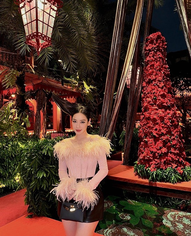 Helen Thanh Thảo - Bóng Đá