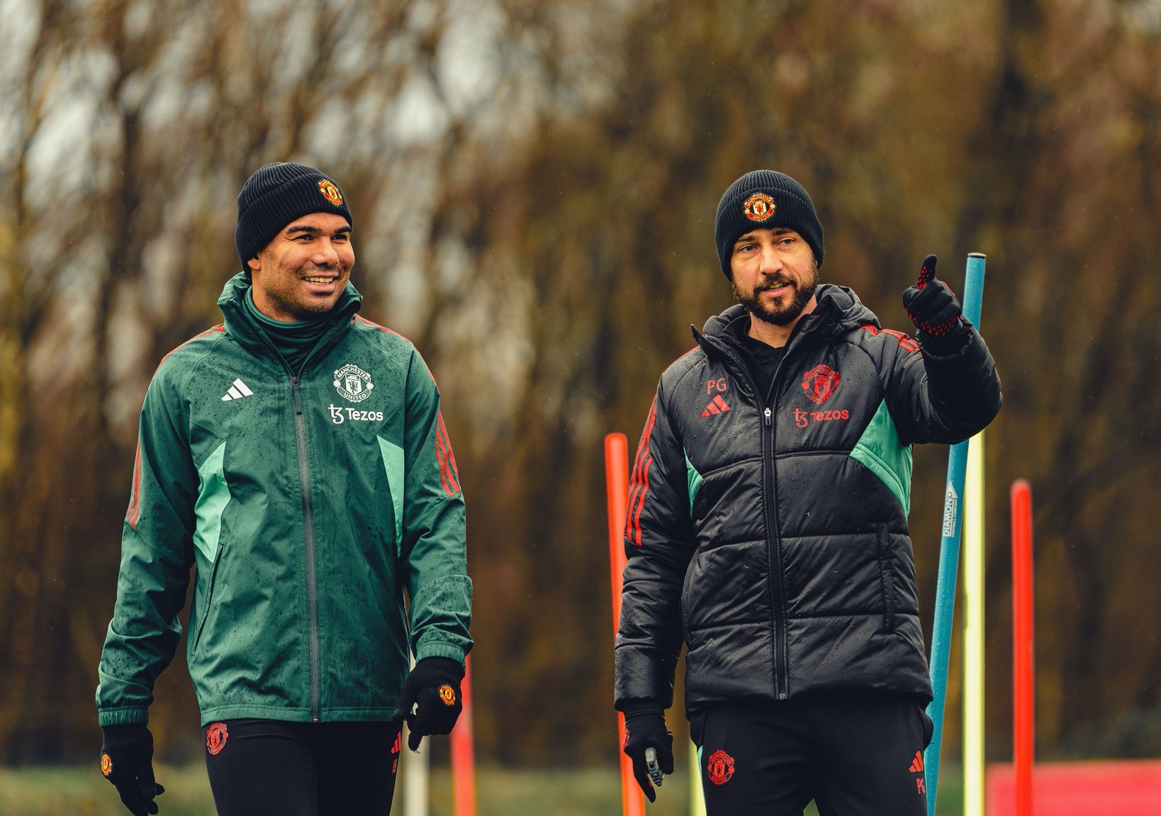 Martial & Rashford vắng mặt; 3 cú hích xuất hiện trên sân tập Man Utd - Bóng Đá