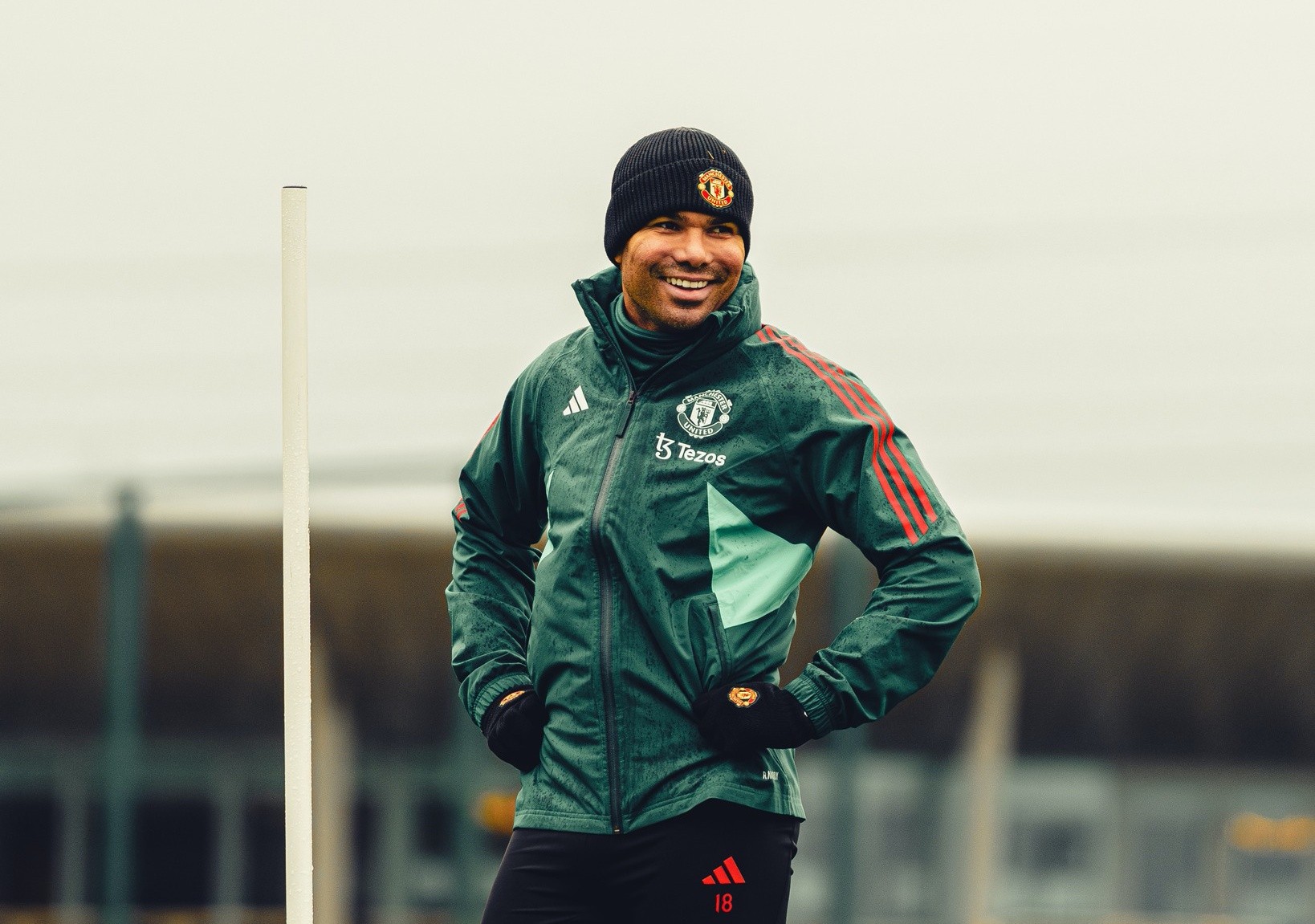 Martial & Rashford vắng mặt; 3 cú hích xuất hiện trên sân tập Man Utd - Bóng Đá