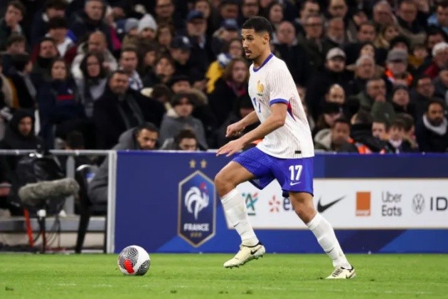 Alexander-Arnold đang thể hiện vai trò sáng tạo ở Liverpool ra sao? - Bóng Đá