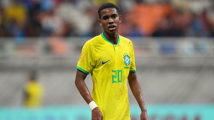 Chelsea executive flies off to South America to secure the signing of winger with £52m release clause - Bóng Đá