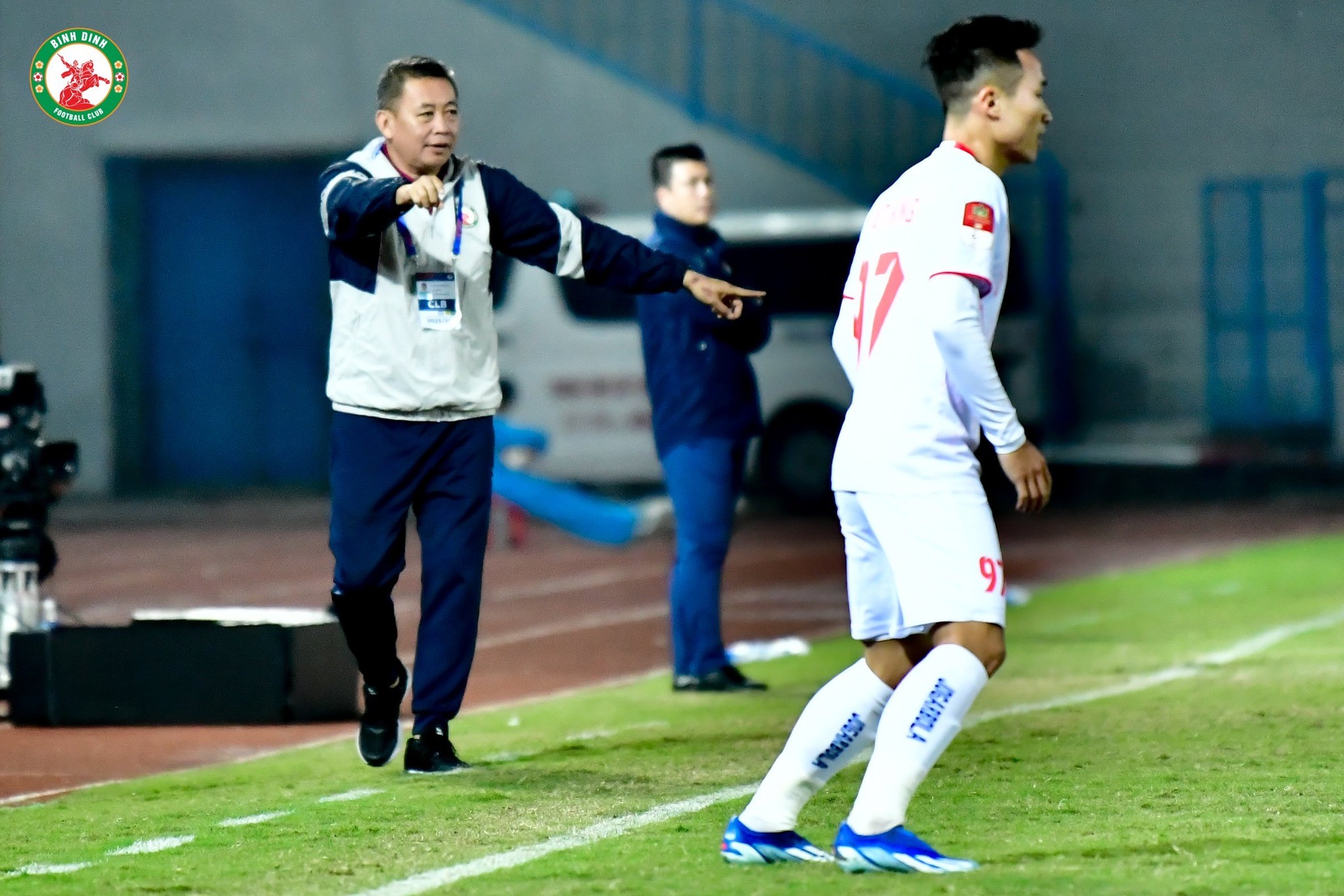 Dẫn dắt CLB V-League, HLV thừa nhận mất ăn mất ngủ - Bóng Đá