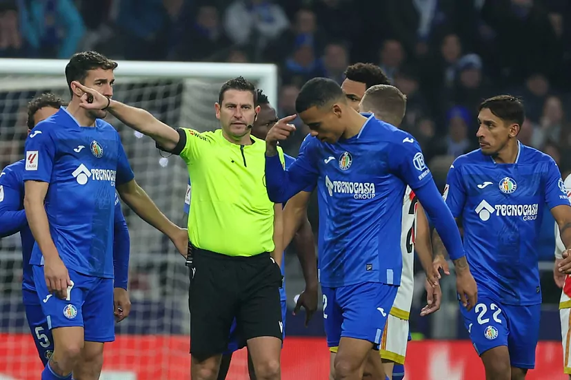 MANCHESTER UNITED LOANEE MASON GREENWOOD’S FIRST GETAFE RED CARD EXPLAINED - Bóng Đá