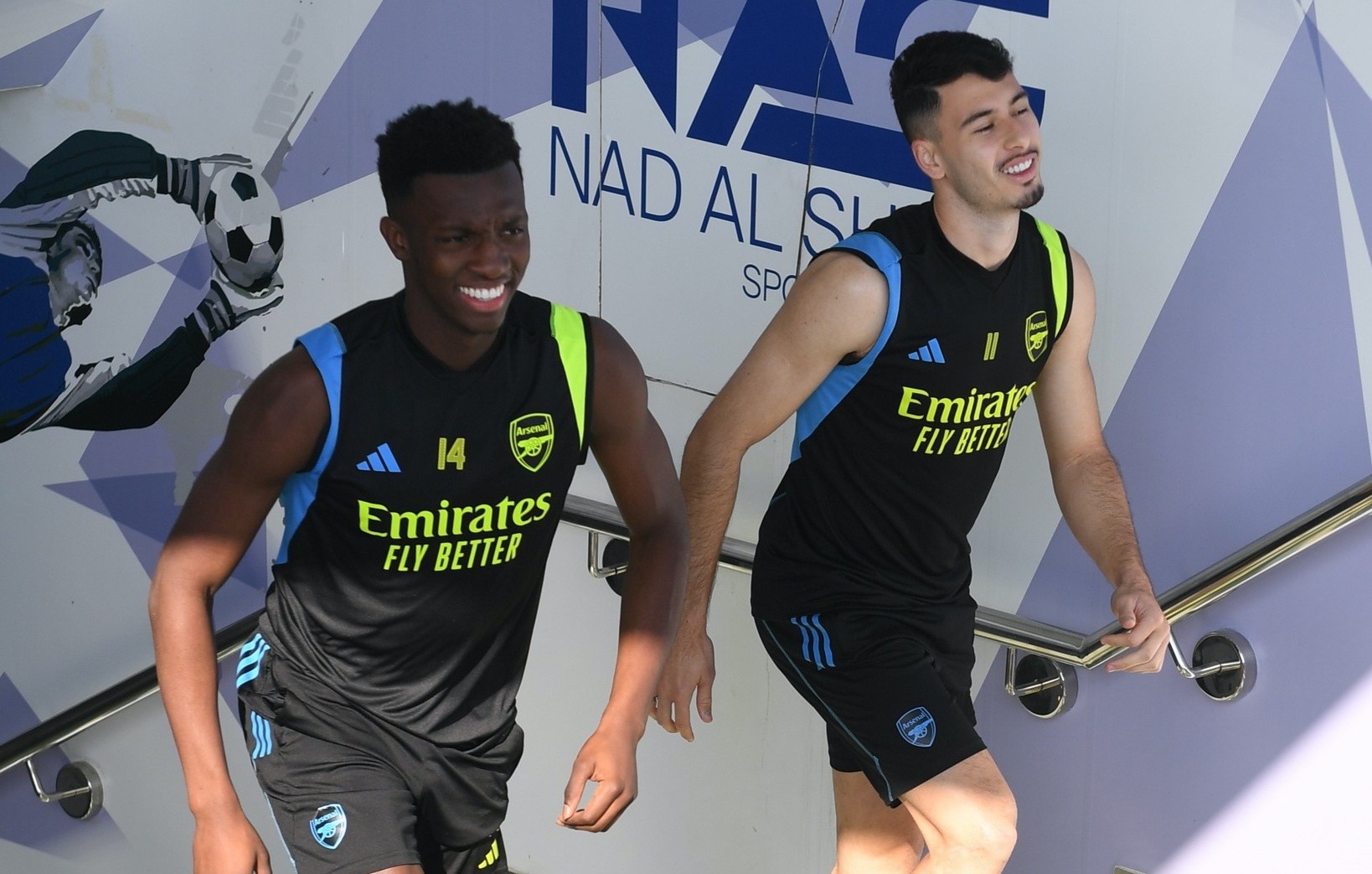 Buổi tập của Arsenal; Odegaard và Arteta suy tư - Bóng Đá