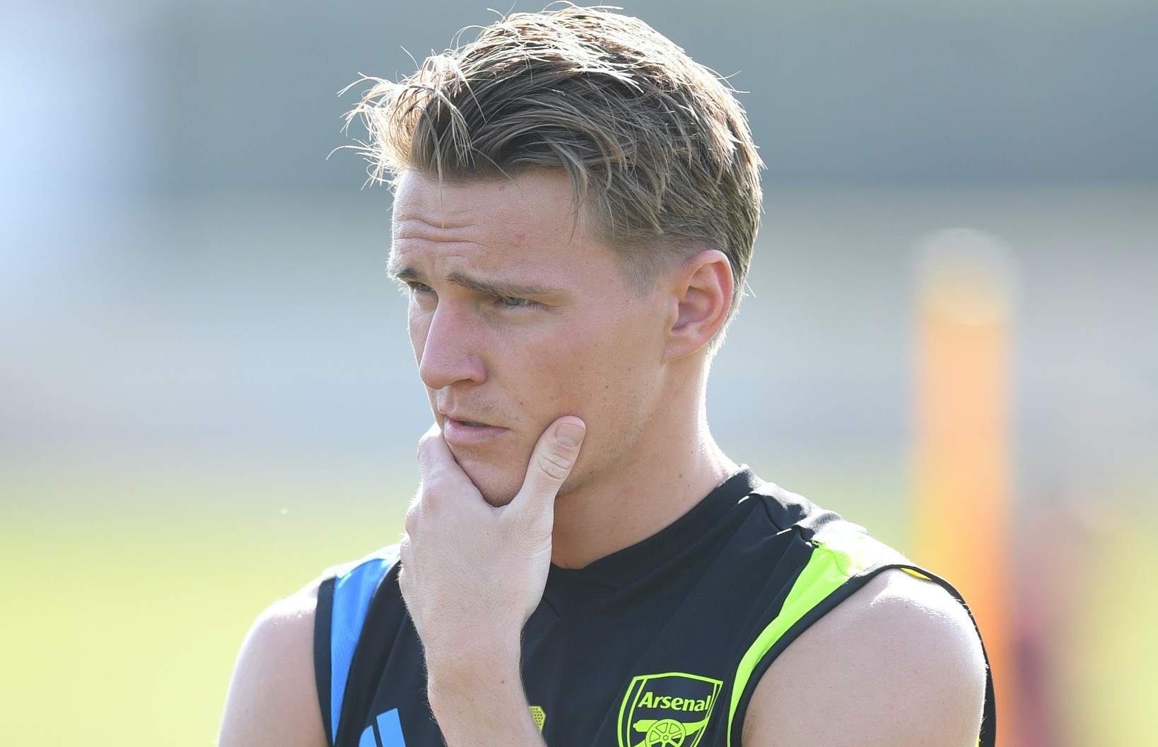 Buổi tập của Arsenal; Odegaard và Arteta suy tư - Bóng Đá