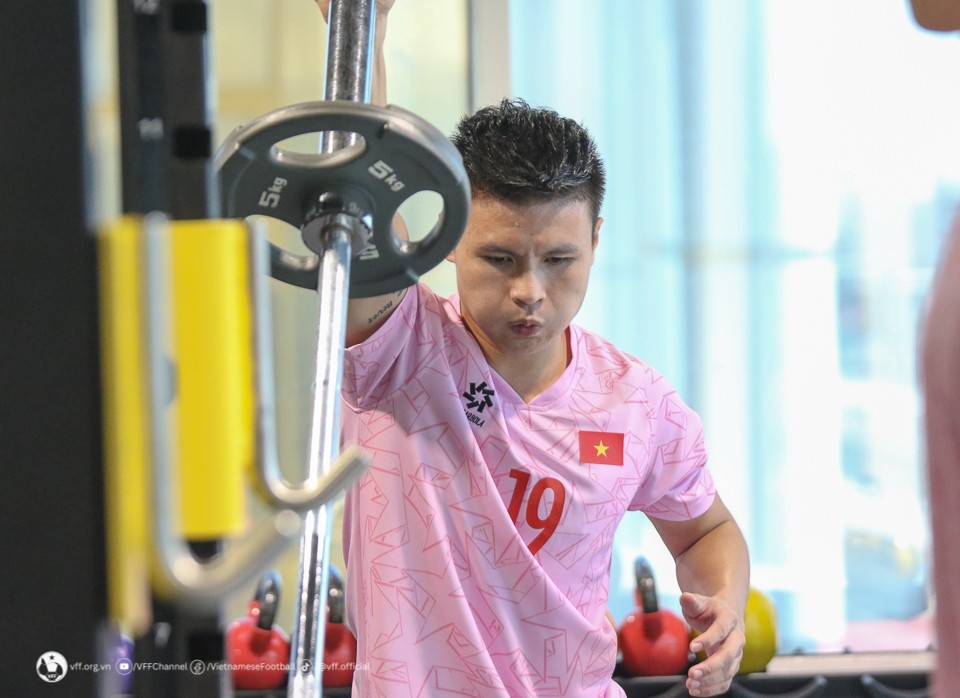 Quang Hải tâm sự điều xót xa khi chơi bóng ở Pháp - Bóng Đá