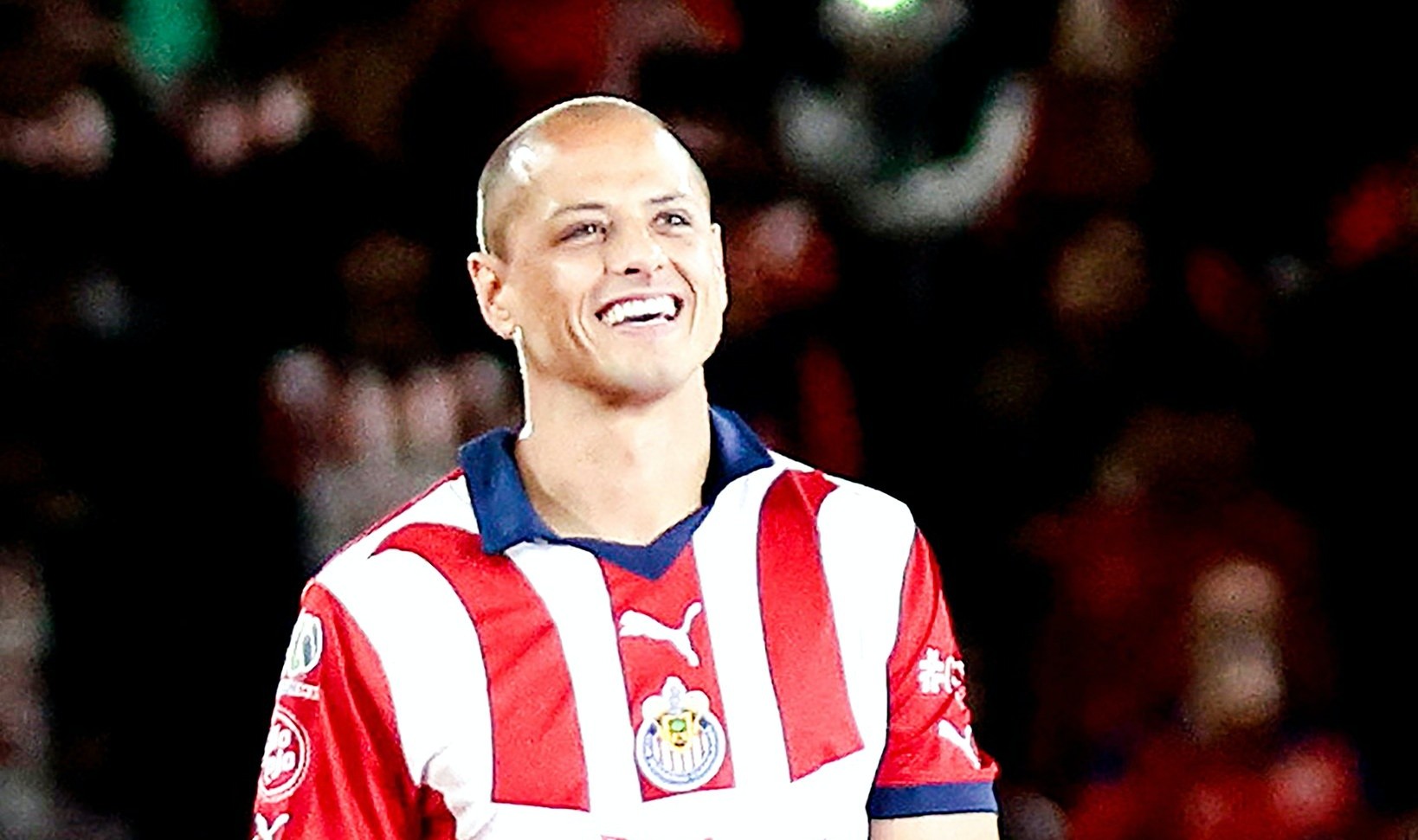 Chicharito bật khóc - Bóng Đá