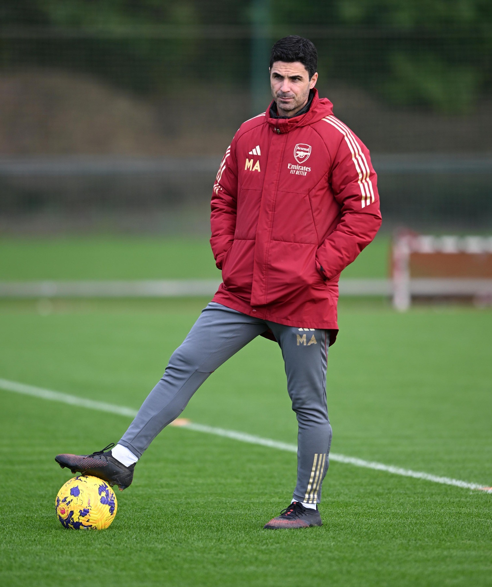 Chờ câu trả lời của Arsenal - Bóng Đá