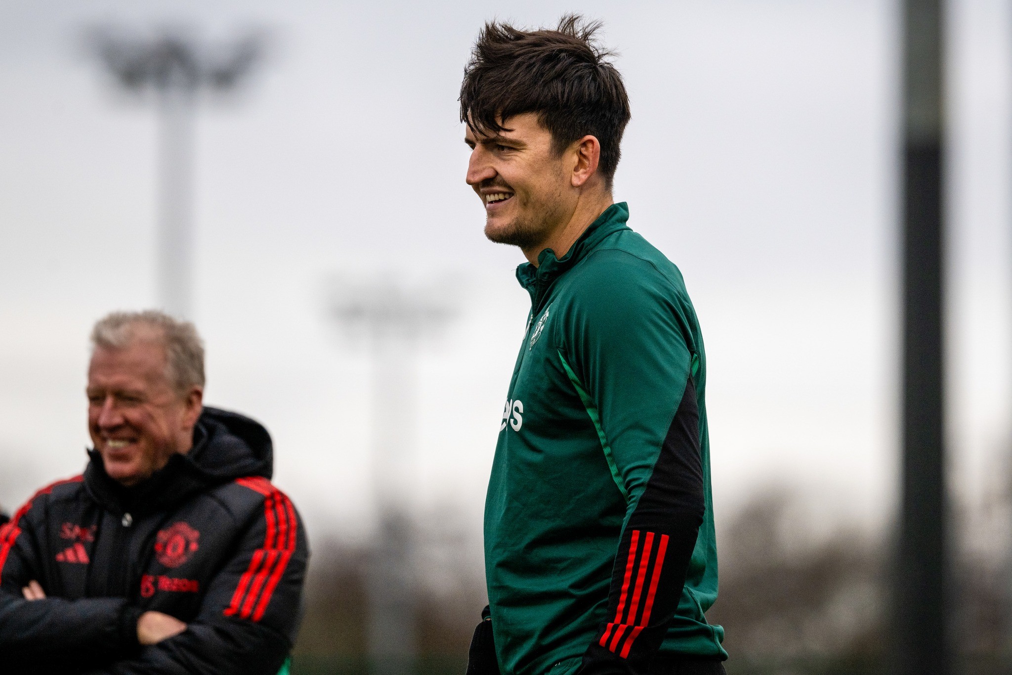Cạ cứng của Mainoo gây chú ý trên sân tập Man Utd - Bóng Đá