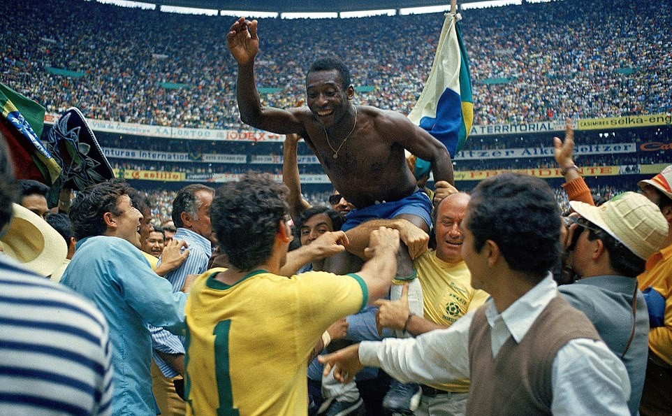 Huyền thoại Pele qua dời - Bóng Đá