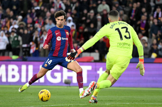 Hủy diệt Getafe, Barca tạm thời vươn lên ngôi nhì bảng - Bóng Đá