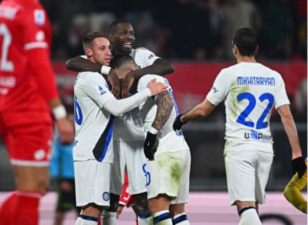 Asllani: ‘Inter felt fatigue against Genoa’ - Bóng Đá