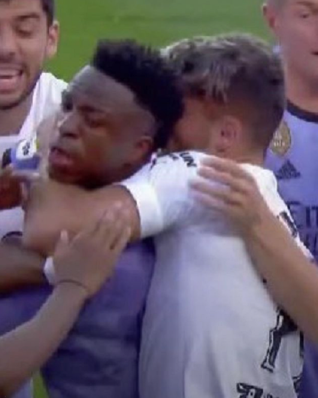 ARSENAL & LIVERPOOL WANT 24-YEAR-OLD WHO MADE MORE TACKLES THAN RICE & MAC ALLISTER - Bóng Đá