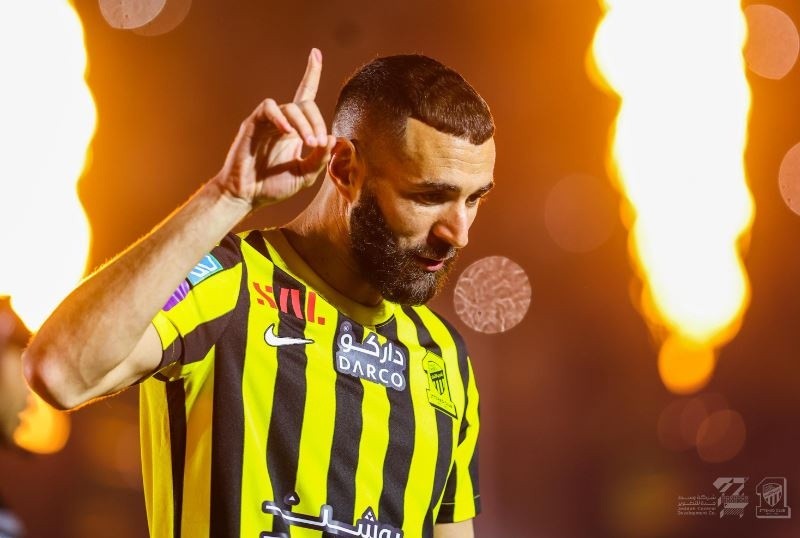 60.000 người dự lễ ra mắt của Benzema tại Saudi Arabia - Bóng Đá