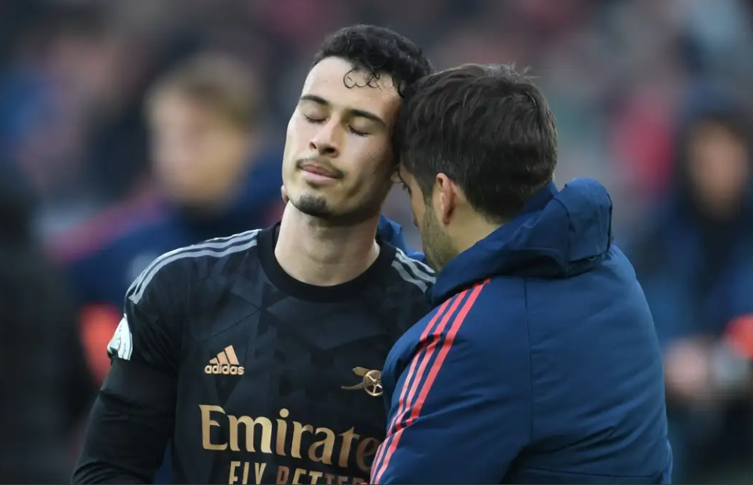  Ten biggest moments in Arsenal's title-race collapse - Bóng Đá