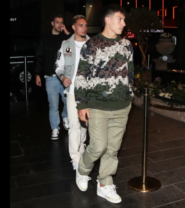 Man Utd stars head to team-bonding dinner before crunch Liverpool FA Cup clash as Red Devils fight to save their season - Bóng Đá