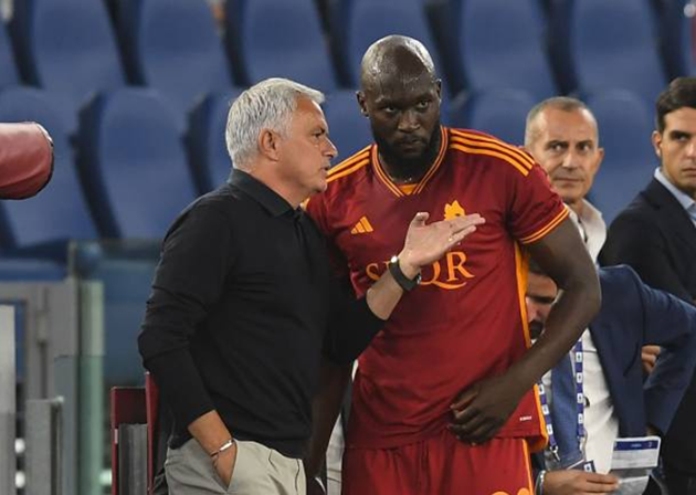 Luận ROma - Bóng Đá