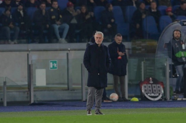 Marcos Alonso not interested in joining Manchester United from Barcelona - Bóng Đá