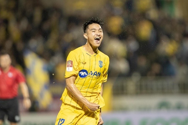 Top 10 tiền vệ đắt giá nhất Premier League - Bóng Đá